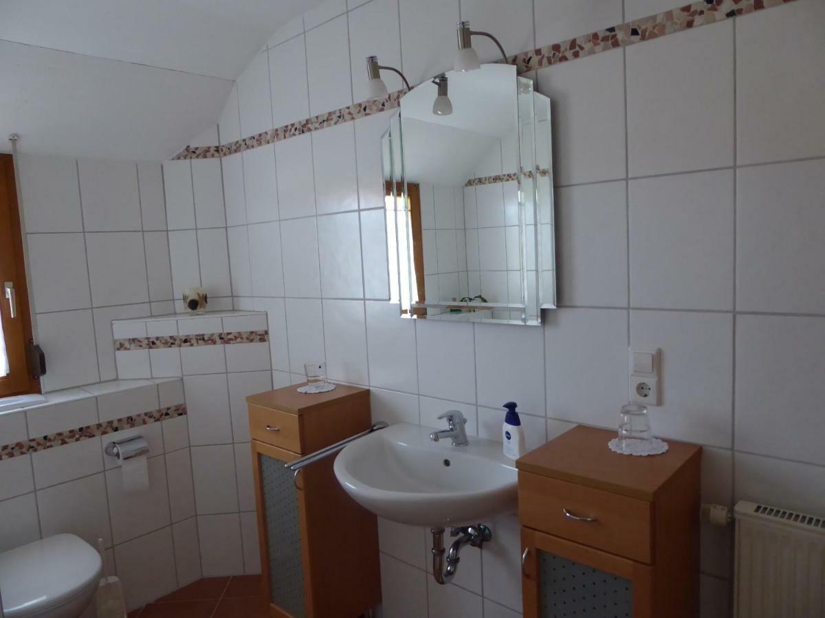 Enzkreisspitze Apartment Neuenburg  Luaran gambar